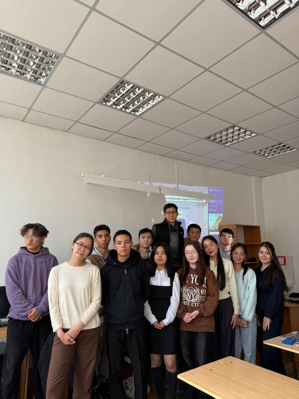 «Ақпараттық қауіпсіздік жүйелері» мамандығы бойынша ашық сабақ: компьютер жадын және құрылғыларды басқару ерекшеліктері